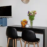 B16 Apartment